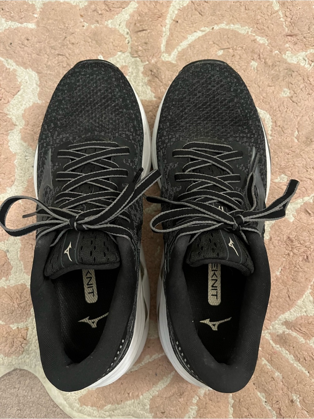 Mizuno Wave Knit Running Shoes ⚡️